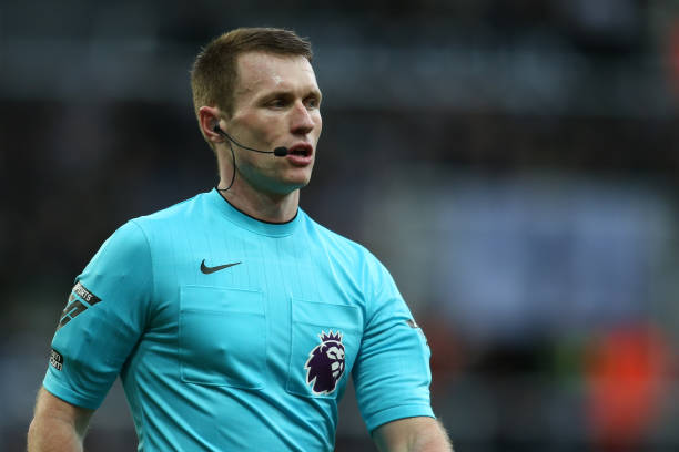 及在压力下 及在压力下