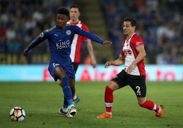 不难发现足 不难发现足